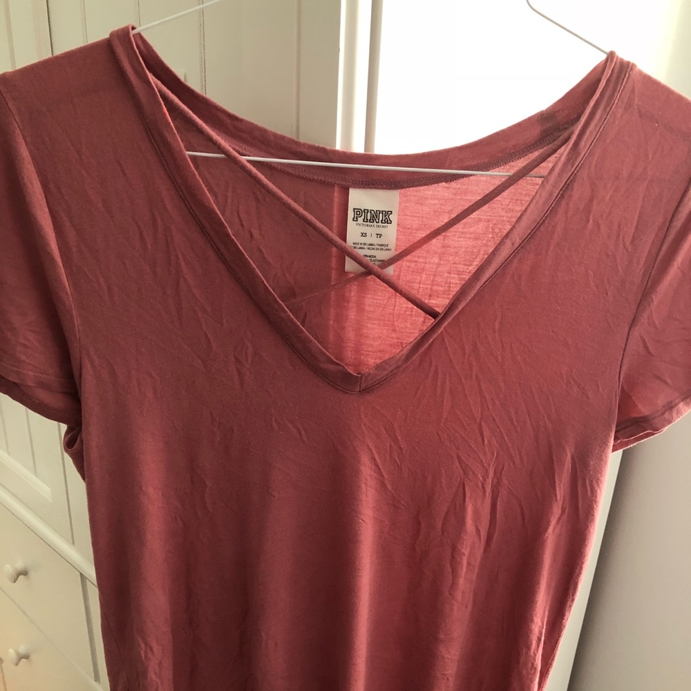 Short sleeve crisscrossed shirt